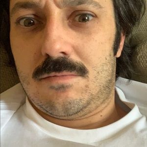 Meet your Posher, Emmanuel